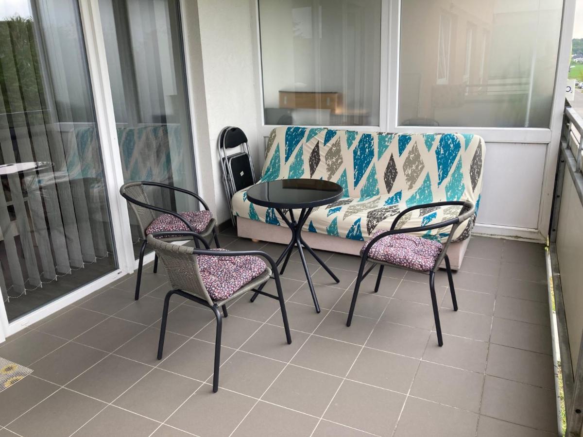 Apartman Edita - Byt S Terasou A Parkovacim Stanim, Topolova, Olomouc Daire Dış mekan fotoğraf